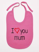 i love you mum z sercem śliniak niemowlęcy kolor ciemny różowy 088 i love you mum z sercem śliniak niemowlęcy kolor ciemny różowy 088