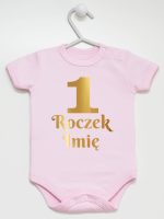 jedynka na roczek z imieniem nadruk złoty body z krótkim rękawem kolor różowy 238 jedynka na roczek z imieniem nadruk złoty body z krótkim rękawem kolor różowy 238