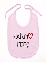 kocham mamę z sercem śliniak niemowlęcy kolor różowy 099