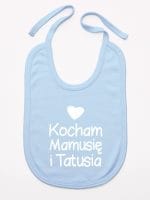 kocham mamusię i tatusia z sercem śliniak niemowlęcy kolor błękitny 034