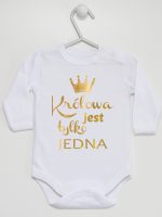 królowa jest tylko jedna nadruk złoty body z długim rękawem kolor biały 231 królowa jest tylko jedna nadruk złoty body z długim rękawem kolor biały 231