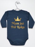 mam już pół roku nadruk złoty body z długim rękawem kolor granatowy 237 mam już pół roku nadruk złoty body z długim rękawem kolor granatowy 237