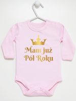 mam już pół roku nadruk złoty body z długim rękawem kolor różowy 237 mam już pół roku nadruk złoty body z długim rękawem kolor różowy 237