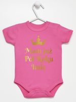 mam już pół roku z imieniem nadruk złoty body z krótkim rękawem kolor ciemny rózowy 249