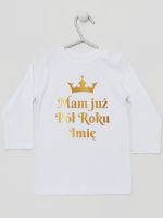 mam już pół roku z imieniem nadruk złoty koszulka z długim rękawem kolor biały 249 mam już pół roku z imieniem nadruk złoty koszulka z długim rękawem kolor biały 249