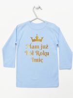 mam już pół roku z imieniem nadruk złoty koszulka z długim rękawem kolor błękitny 249 mam już pół roku z imieniem nadruk złoty koszulka z długim rękawem kolor błękitny 249
