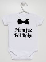 mam już pół roku z koroną body z krótkim rękawem kolor biały 242