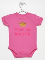 mam już roczek nadruk dla dziewczynki body z krótkim rękawem kolor ciemny rózowy 216 mam już roczek nadruk dla dziewczynki body z krótkim rękawem kolor ciemny rózowy 216