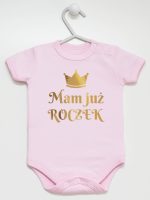 mam już roczek z koroną nadruk złoty body z krótkim rękawem kolor różowy 156