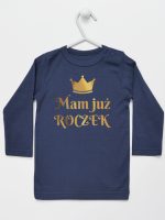 mam już roczek z koroną nadruk złoty koszulka z długim rękawem kolor granatowy 156