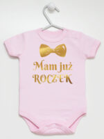 mam już roczek z muchą nadruk złoty body z krótkim rękawem kolor różowy 250 mam już roczek z muchą nadruk złoty body z krótkim rękawem kolor różowy 250