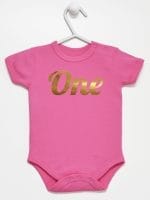 na pierwsze urodziny body z krótkim rękawem kolor ciemny rózowy 039