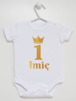 na pierwsze urodziny nadruk złoty z imieniem body z krótkim rękawem kolor biały 160