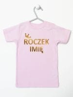 na roczek z imieniem dziecka koszulka z krótkim rękawem kolor różowy 029