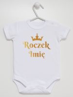 na roczek z imieniem i koroną body z krótkim rękawem kolor biały 219