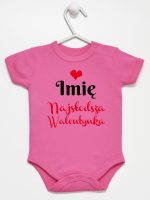 najsłodsza walentynka z imieniem dziecka body z krótkim rękawem kolor ciemny rózowy 189