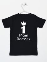 napis mam roczek z jedynką koszulka z krótkim rękawem kolor czarny 127