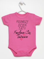 pierwszy dzień taty kocham cię tatusiu body z krótkim rękawem kolor ciemny rózowy 252 pierwszy dzień taty kocham cię tatusiu body z krótkim rękawem kolor ciemny rózowy 252