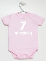 siedem miesięcy body z krótkim rękawem kolor różowy 019