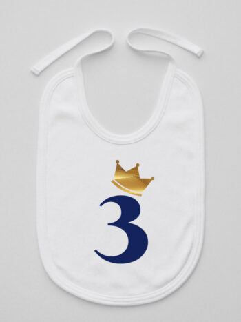 trójka z korona na trzecie urodziny śliniak niemowlęcy kolor biały 258