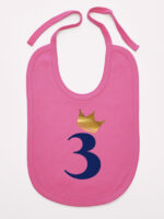 trójka z korona na trzecie urodziny śliniak niemowlęcy kolor ciemny różowy 258 trójka z korona na trzecie urodziny śliniak niemowlęcy kolor ciemny różowy 258