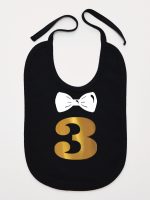 trójka z muszką na trzecie urodziny śliniak niemowlęcy kolor czarny 221