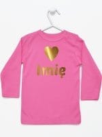 z imieniem dziecka i serduszkiem koszulka z długim rękawem kolor ciemny różowy 028