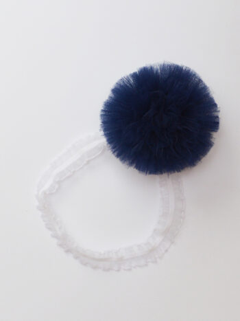 opaska dla dziewczynki na gumokoronce z pomponem tiulowym w kolorze granatowym ogtp006