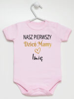nasz pierwszy dzien mamy z imieniem body z krótkim rękawem kolor różowy 260 nasz pierwszy dzien mamy z imieniem body z krótkim rękawem kolor różowy 260